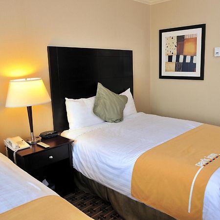 Park Inn & Suites By Radisson Ванкувер Экстерьер фото